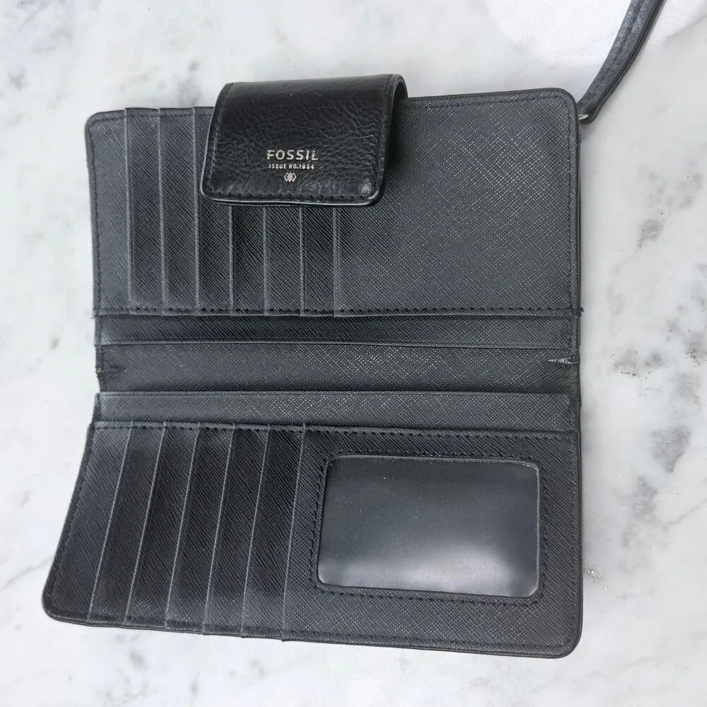Fossil Black Bi-fold Snap Closure Zipper Pocket Leather Wallet